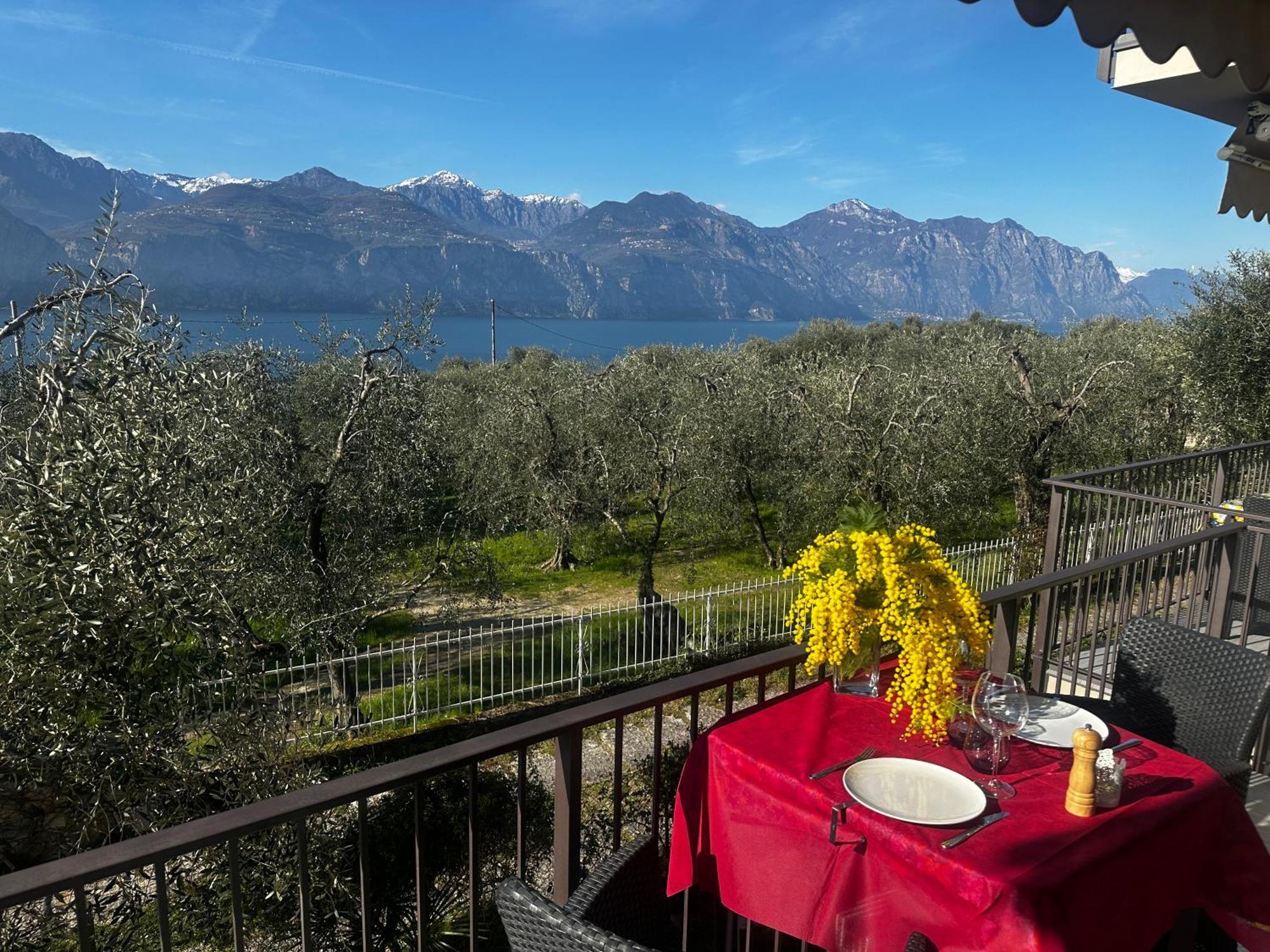 Villalvento Brenzone sul Garda Exterior foto