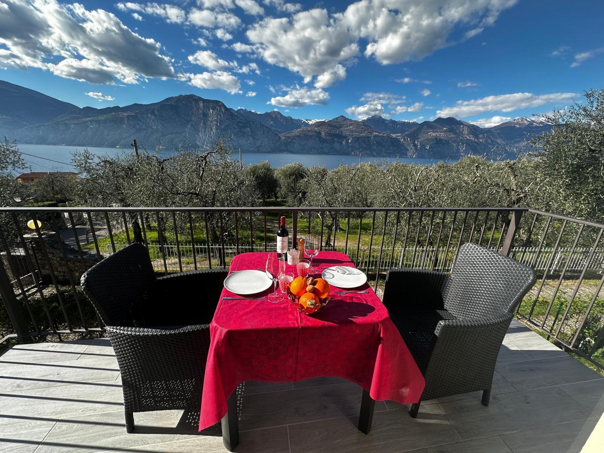 Villalvento Brenzone sul Garda Exterior foto