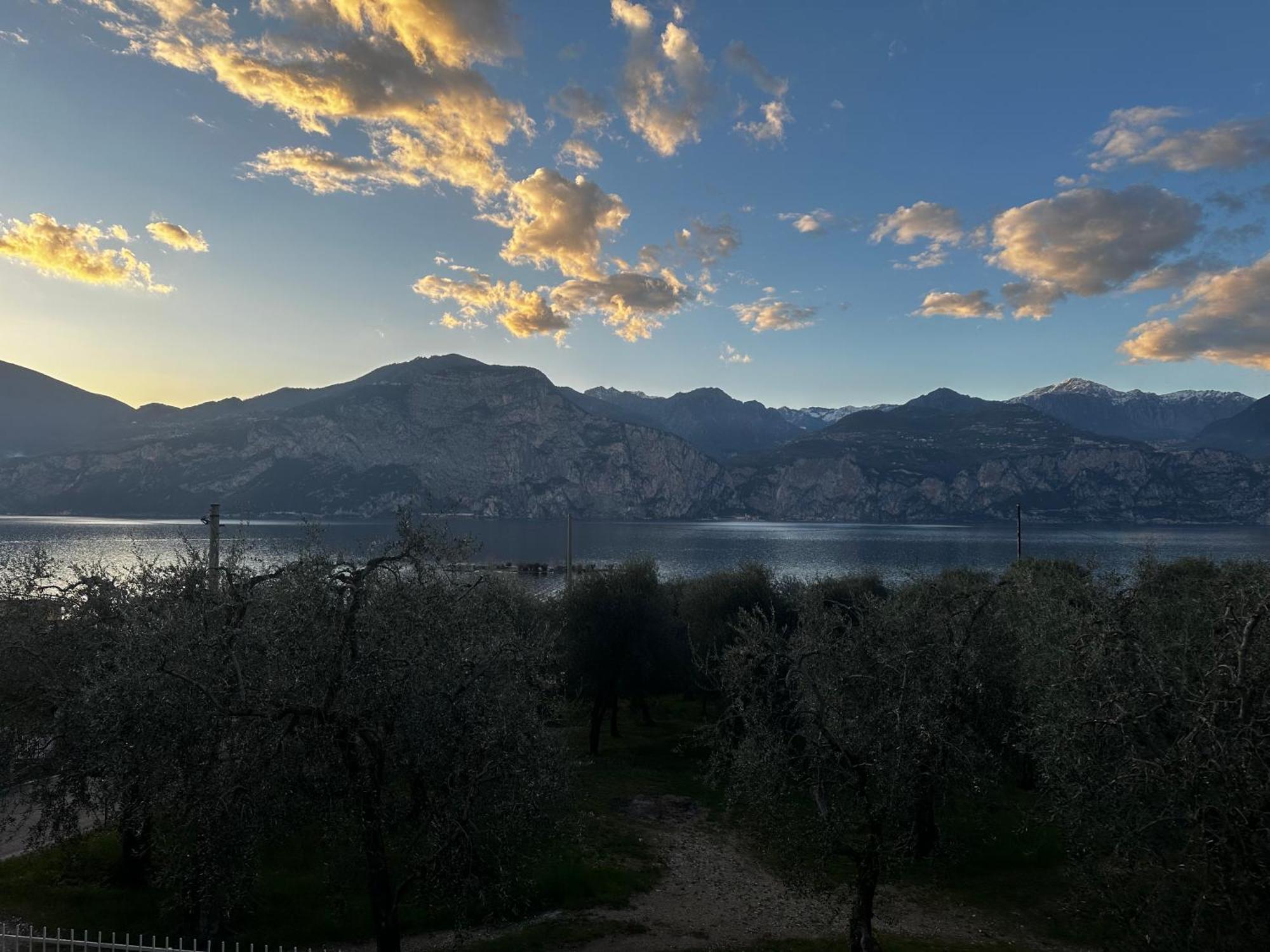 Villalvento Brenzone sul Garda Exterior foto
